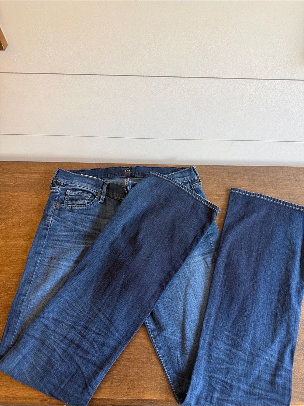 Citizens Of Humanity Two-Tone Indigo Straight Jeans